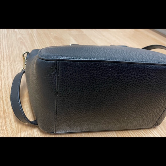 Tory Burch Robinson Pebbled Mini Tote bag - Picture 6 of 6